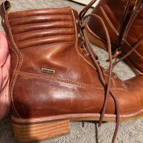 Sofft lace up brown boots - Picture 2 of 4